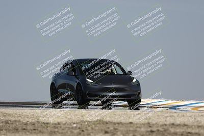 media/May-25-2025-Lotus Club Golden Gate (Sun) [[681474f0a2]]/Novice Group/Turn 2/
